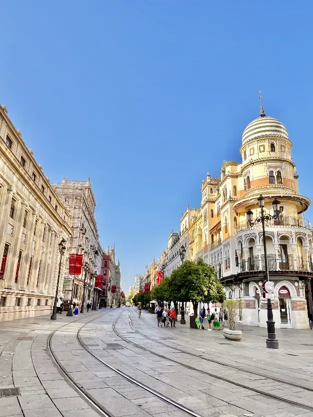 guia-turistico-sevilla-acceso-centro-historico